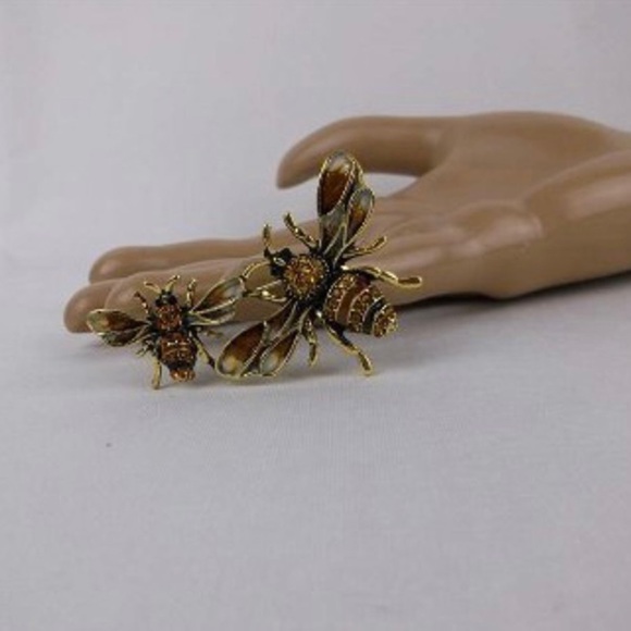 Enameled Rhinestone Bee Insect Brooch - Picture 2 of 2